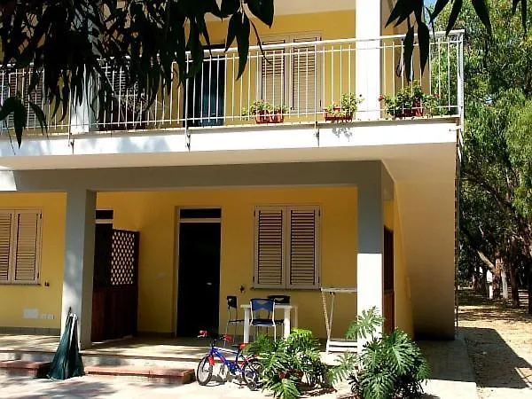 Larocca Aparthotel *